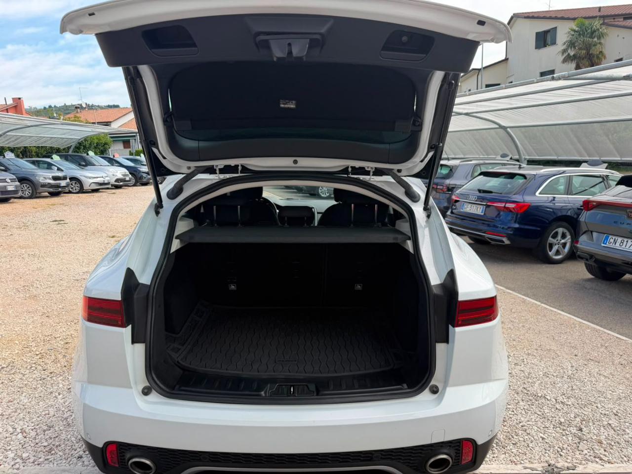 Jaguar E-Pace  2.0D 150 CV AWD aut. – UNICO PROPRIETARIO
