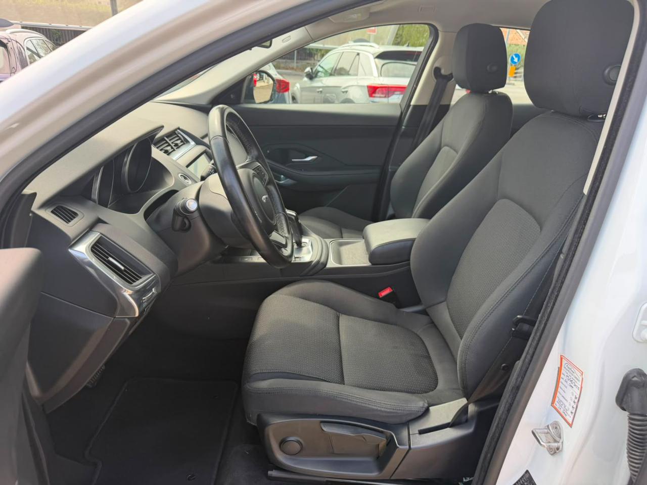 Jaguar E-Pace  2.0D 150 CV AWD aut. – UNICO PROPRIETARIO