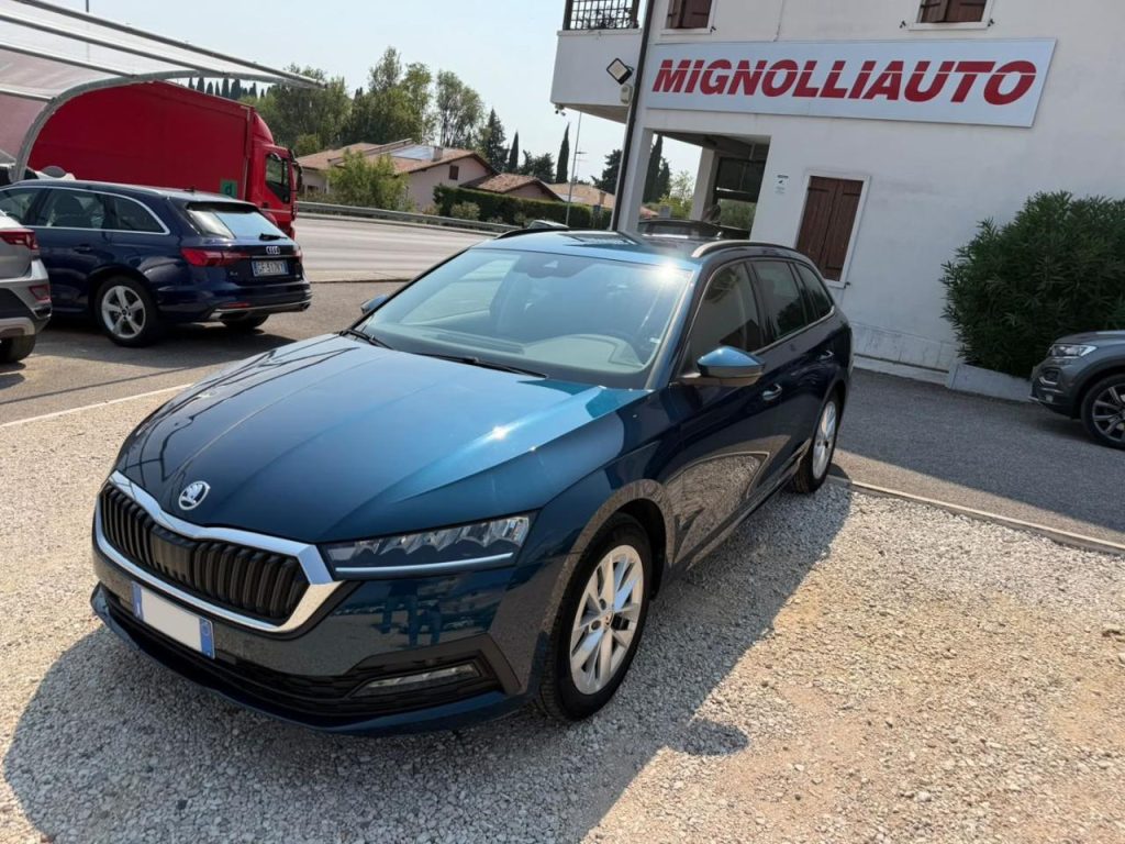 Skoda Octavia 2.0 TDI EVO SCR DSG Wagon Executive OK NEOP.
