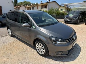 Volkswagen Touran 1.6 TDI Comfortline 7 posti OK NEOPATENTATI