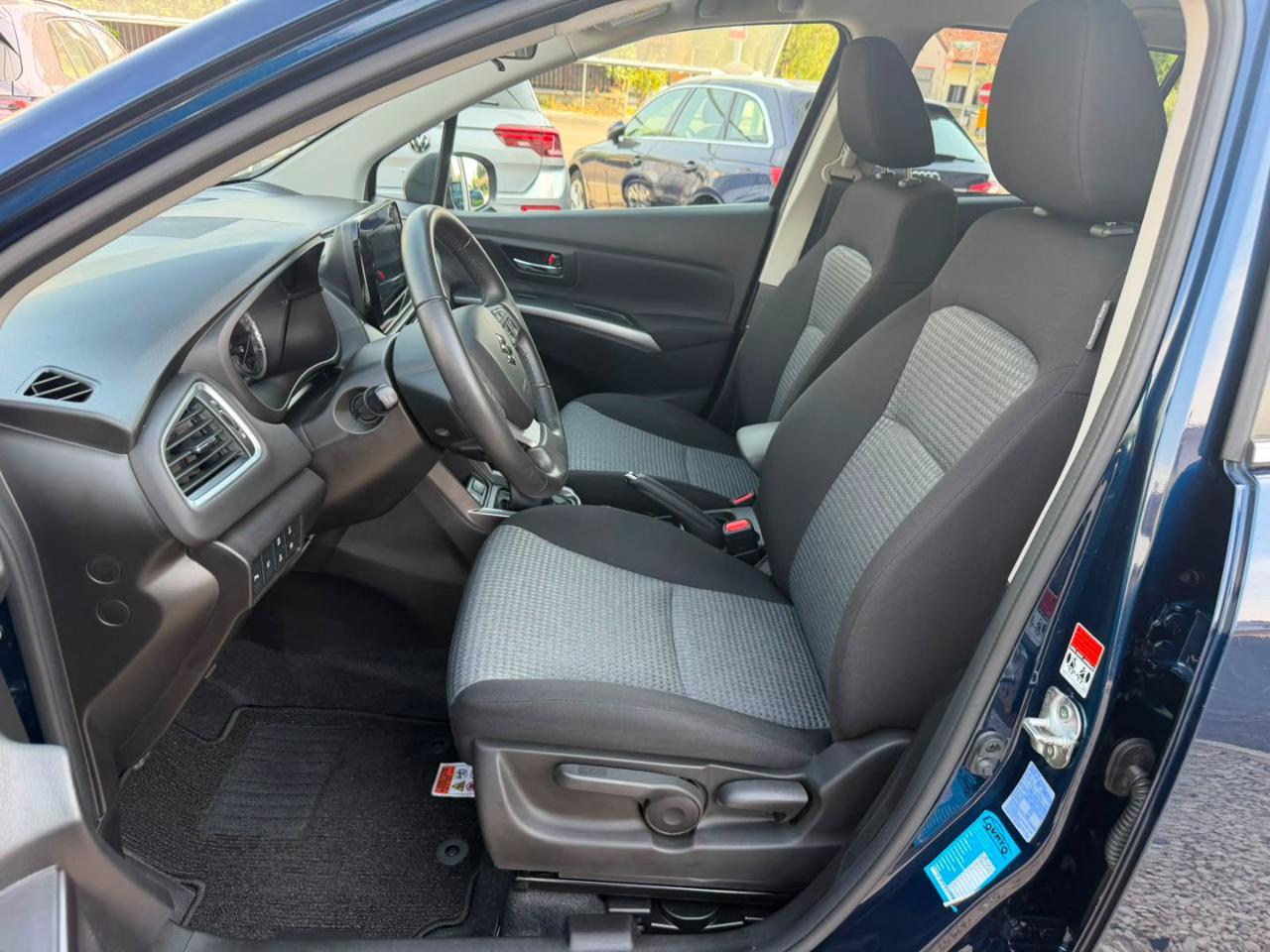 Suzuki S-Cross  1.4 Hybrid 4WD AllGrip Top OK NEOPATENTATI