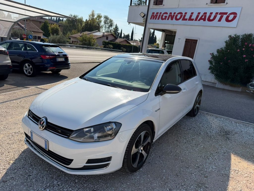 Volkswagen Golf  1.4 TGI B/MET. 5p.Highline OK NEOPATENTATI