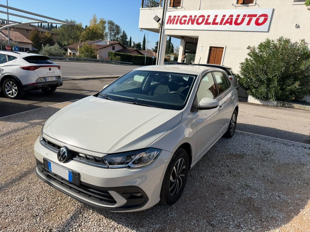 Volkswagen Polo  1.0 Life OK NEOPATENTATI