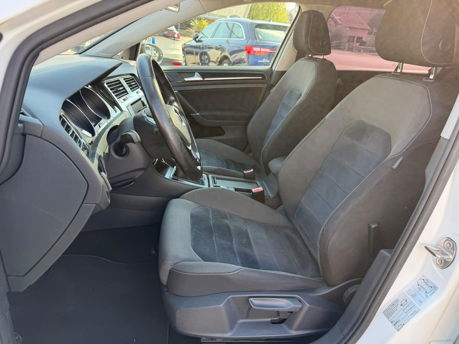 Volkswagen Golf  1.4 TGI B/MET. 5p.Highline OK NEOPATENTATI