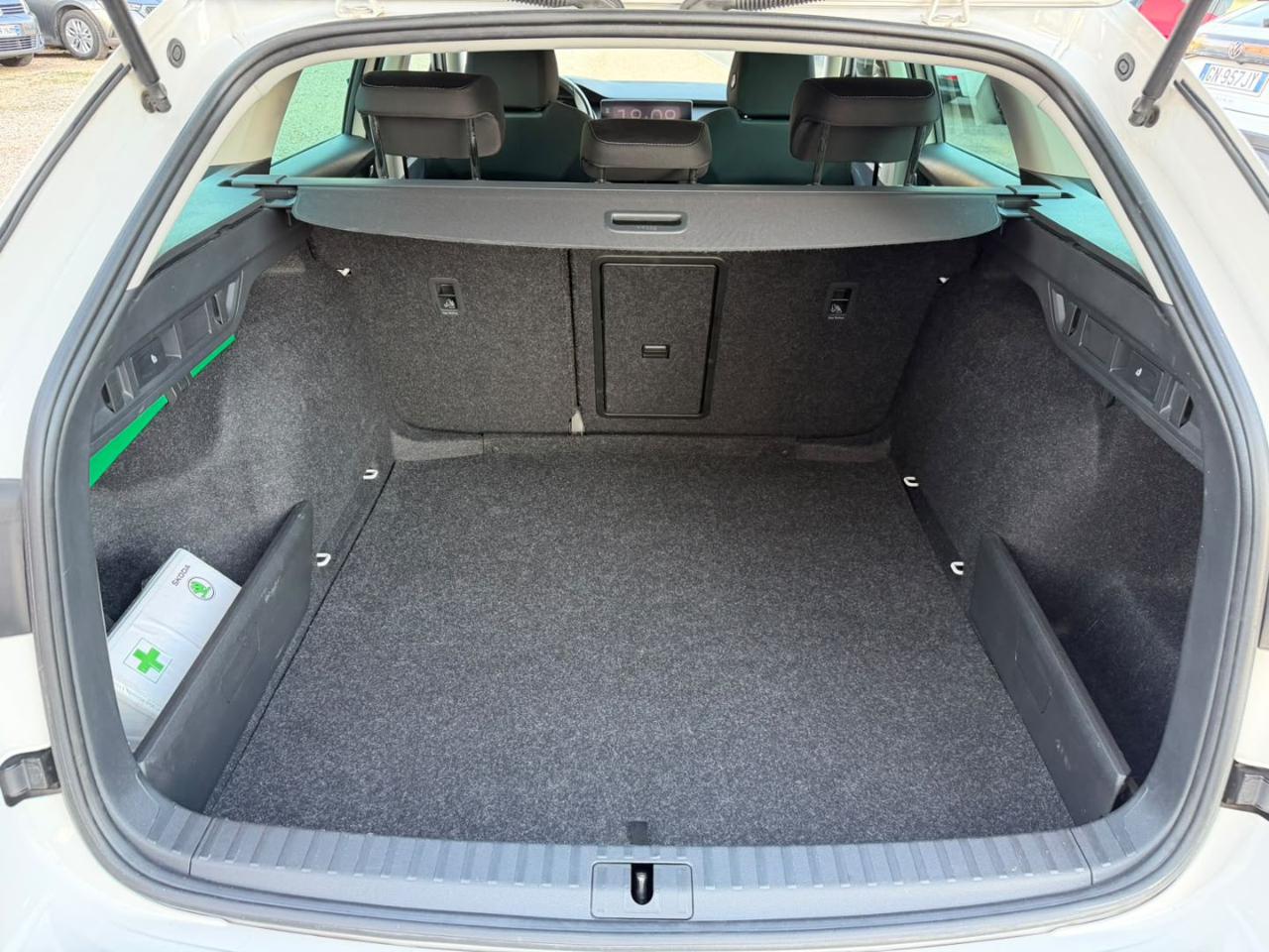 Skoda Octavia  2.0 TDI EVO SCR DSG Wagon Executive OK NEOP.